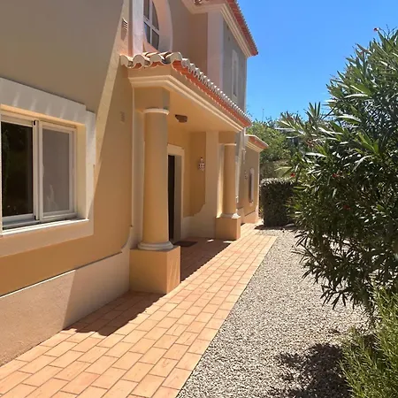 Perfect Golf & For 8 People Estombar