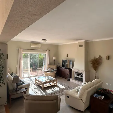 Perfect Golf & For 8 People Villa *