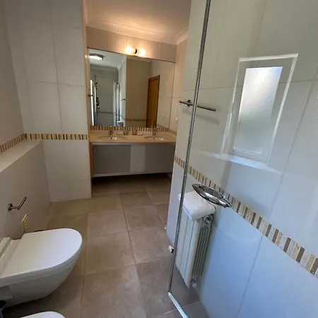 Perfect Golf & For 8 People Estombar