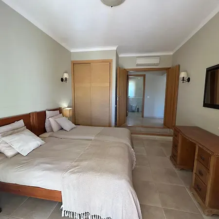 Perfect Golf & For 8 People * Estombar