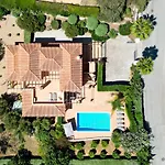 Perfect Golf & For 8 People Эштомбар