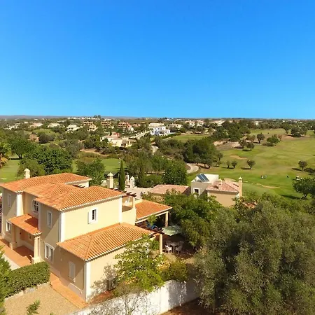 Perfect Golf & For 8 People