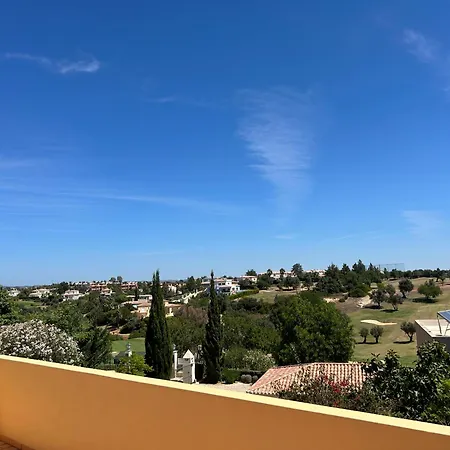 Perfect Golf & For 8 People