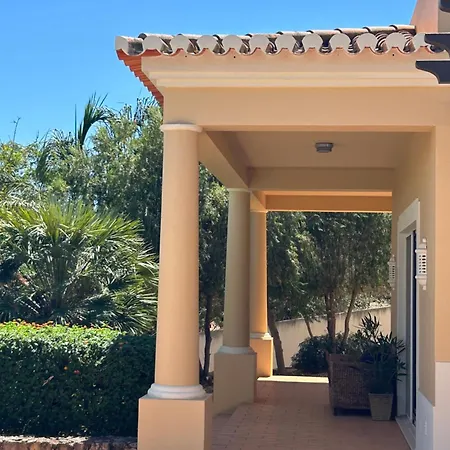 Perfect Golf & For 8 People Villa *