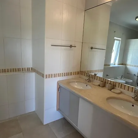 Perfect Golf & For 8 People Villa *