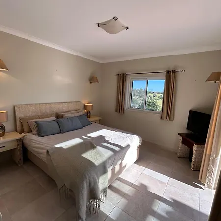 Perfect Golf & For 8 People Villa *