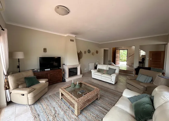 Perfect Golf & For 8 People Villa *